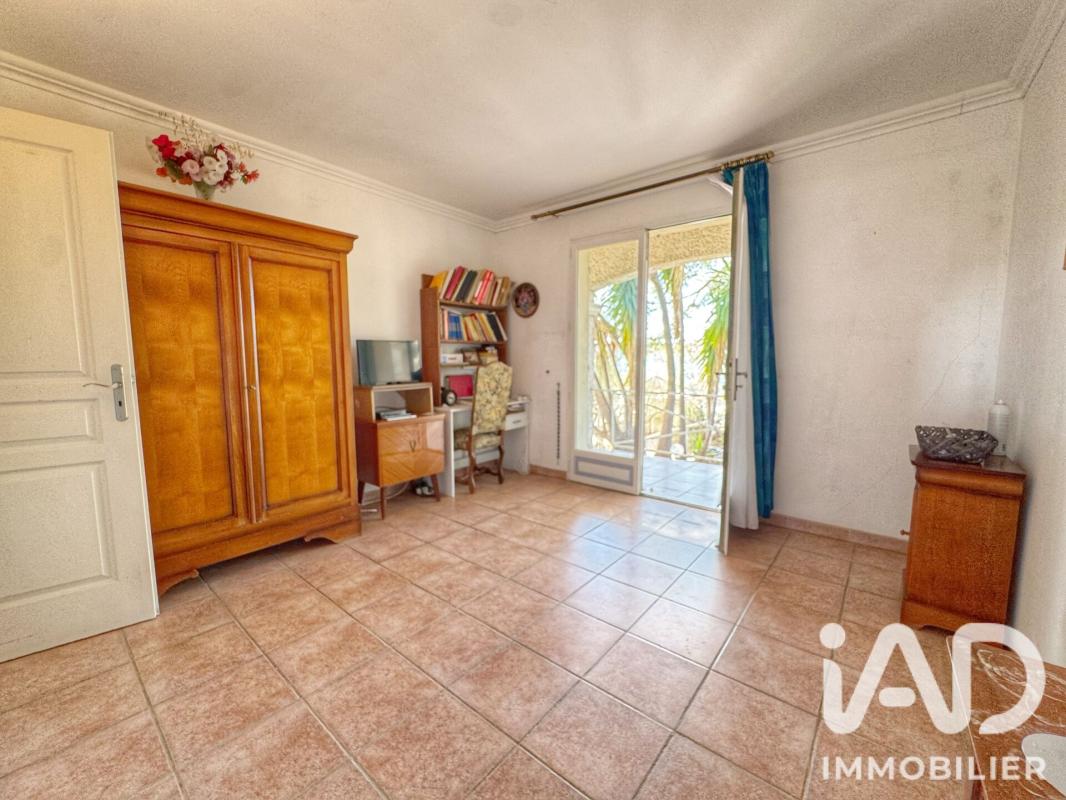 Maison 7 Pièce(s) Saint-Cyr-sur-Mer - Photo 7