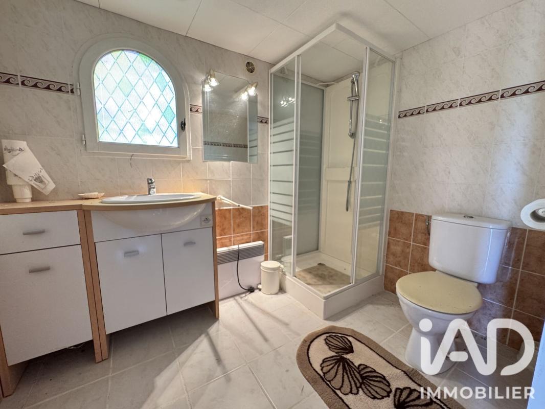 Maison 7 Pièce(s) Saint-Cyr-sur-Mer - Photo 17