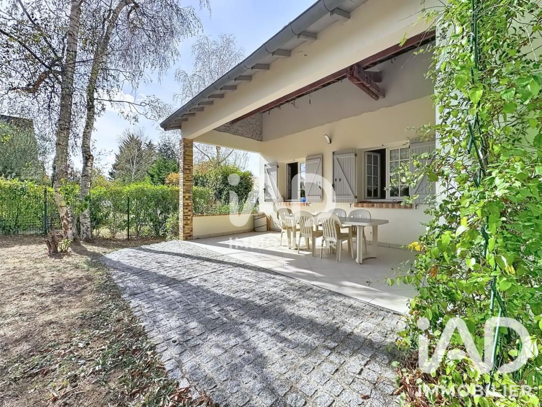 Maison 9 Pièce(s) Varennes-Jarcy
