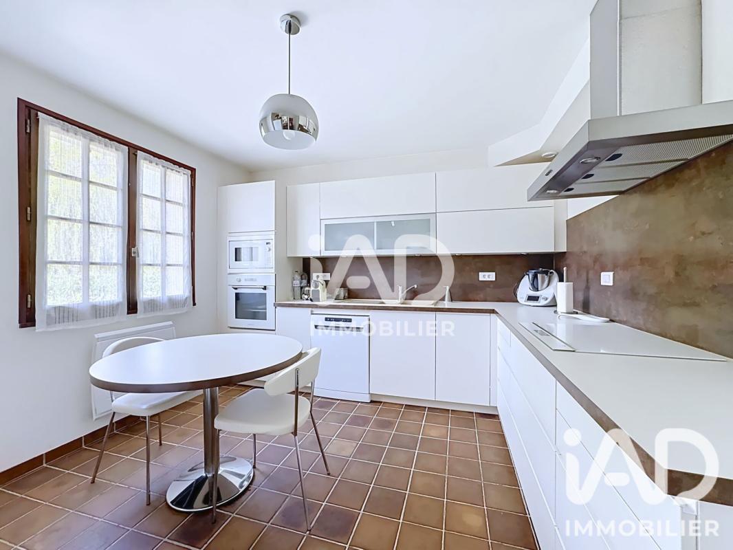 Maison 9 Pièce(s) Varennes-Jarcy - Photo 4