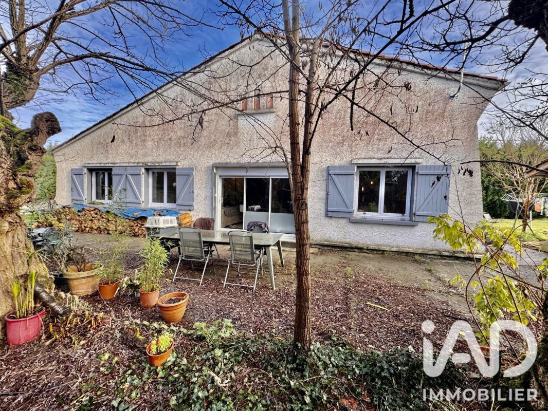 Maison 4 Pièce(s) Castelsarrasin