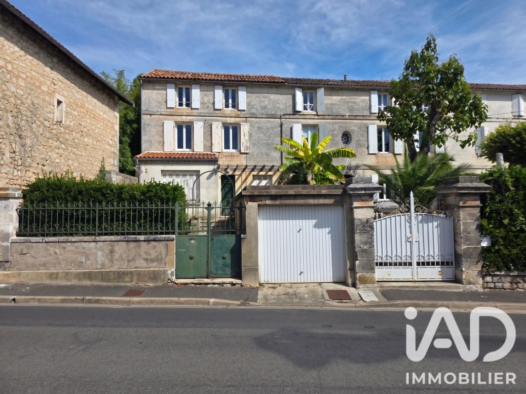Maison 7 Pièce(s) Angoulême