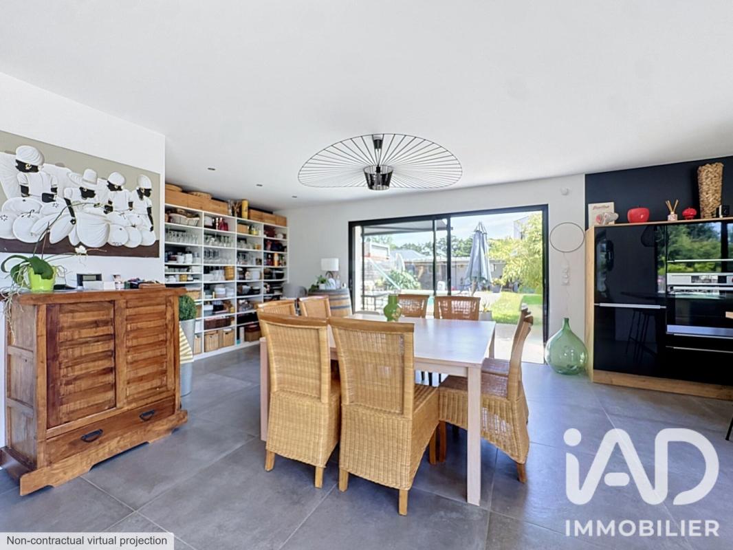 Maison 7 Pièce(s) Vern-sur-Seiche