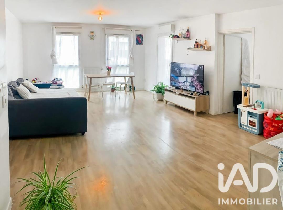 Appartement 4 Pièce(s) La Courneuve - Photo 2