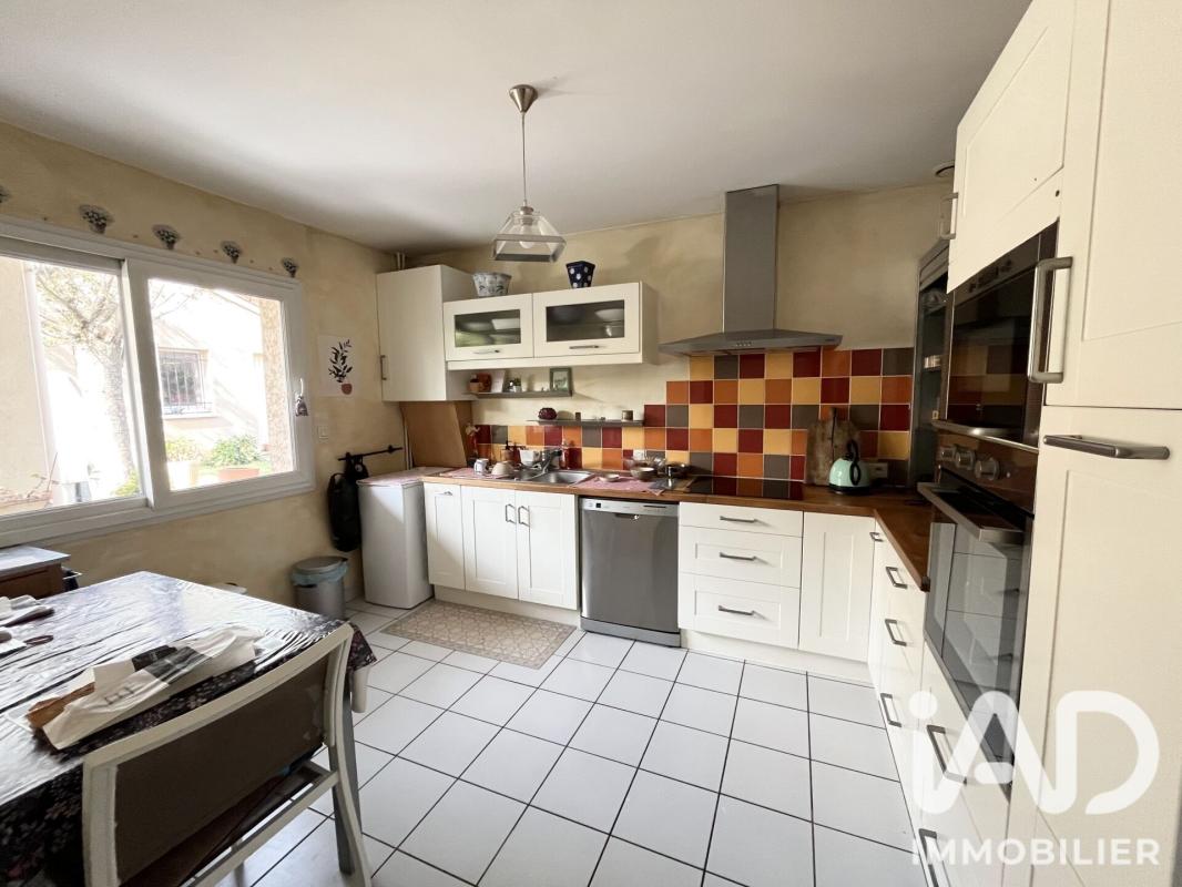 Maison 5 Pièce(s) Saint-Étienne - Photo 8