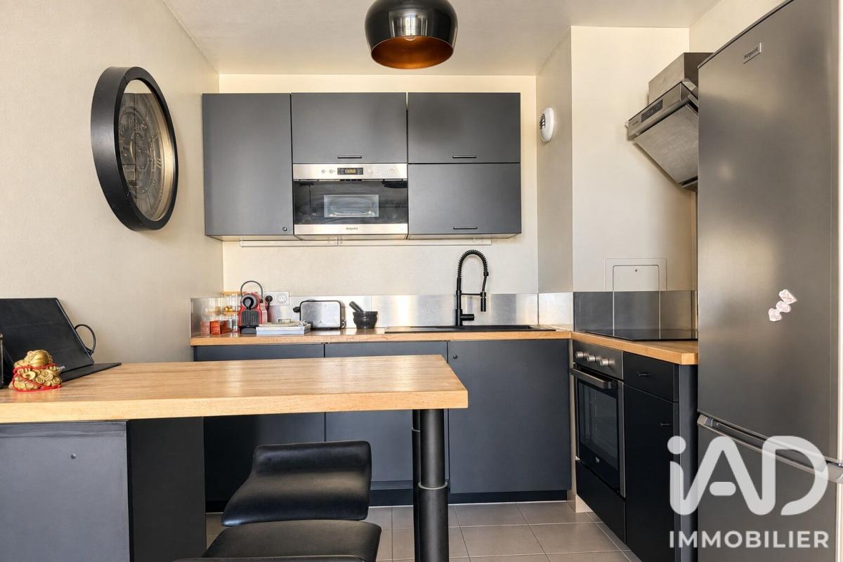 Appartement 2 Pièce(s) Châtenay-Malabry - Photo 2
