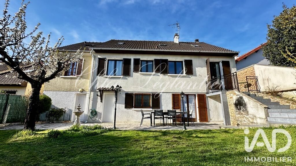 Maison 8 Pièce(s) Pontault-Combault - Photo 15