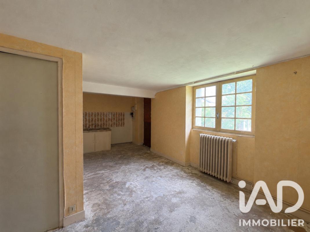 Maison 3 Pièce(s) Saint-Pantaléon-de-Larche - Photo 15