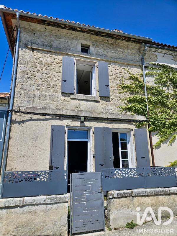 Maison de ville 4 Pièce(s) La Couronne