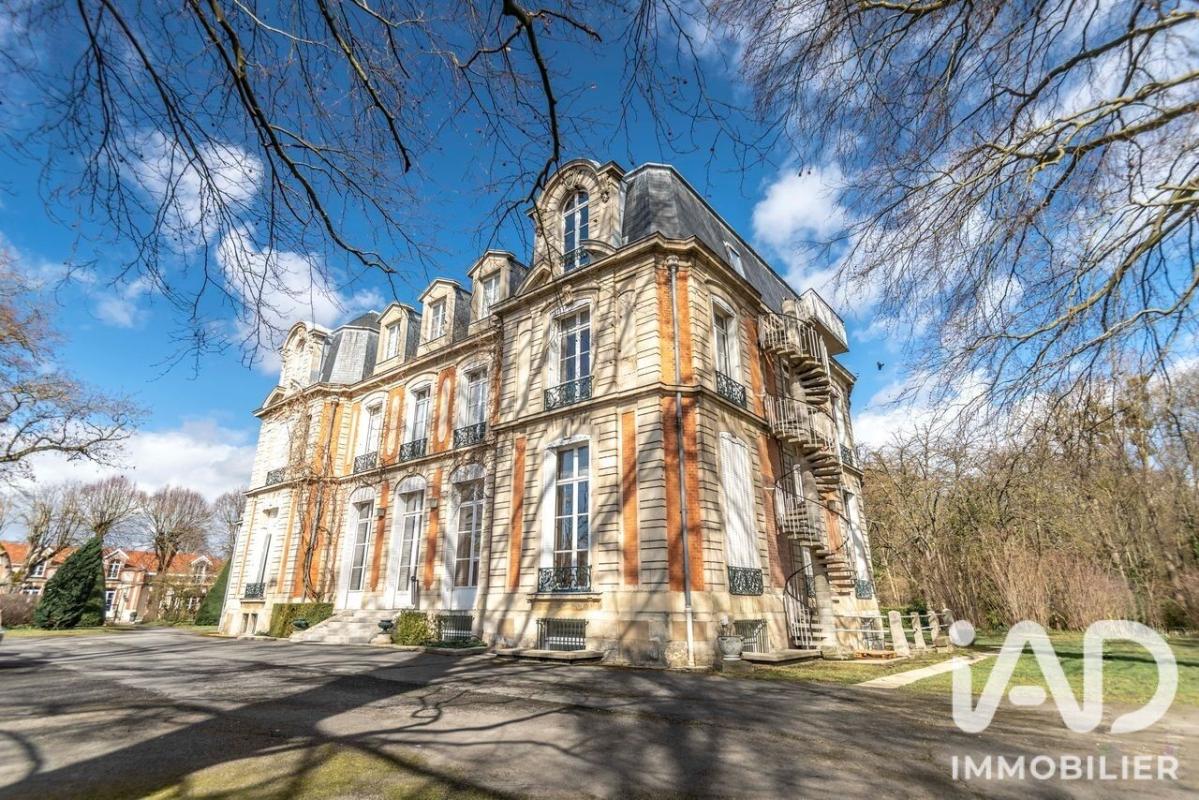 Maison 20 Pièce(s) Cormontreuil - Photo 1