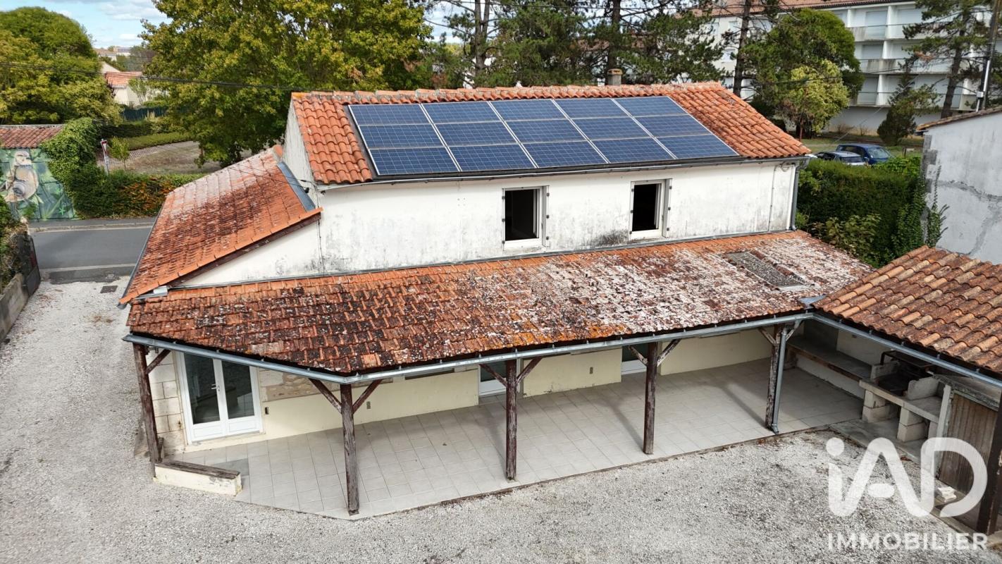 Maison de ville 4 Pièce(s) Châteauneuf-sur-Charente