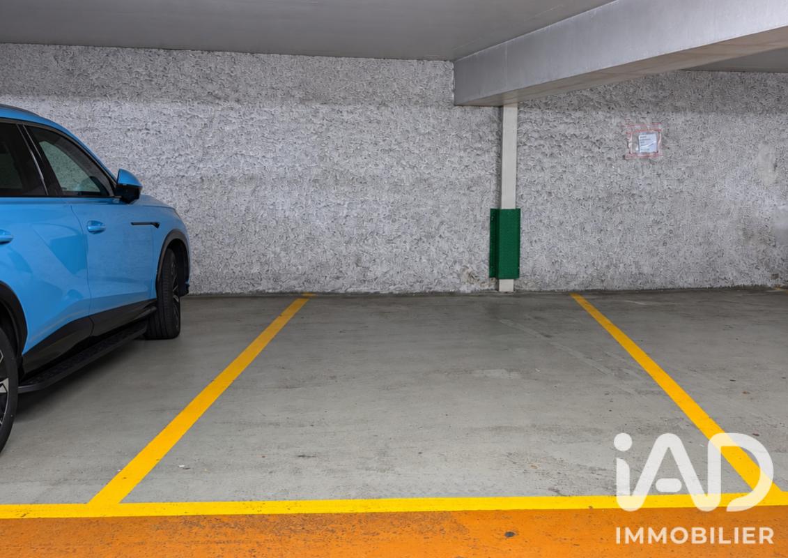 Parking  Paris 8eme Arrondissement