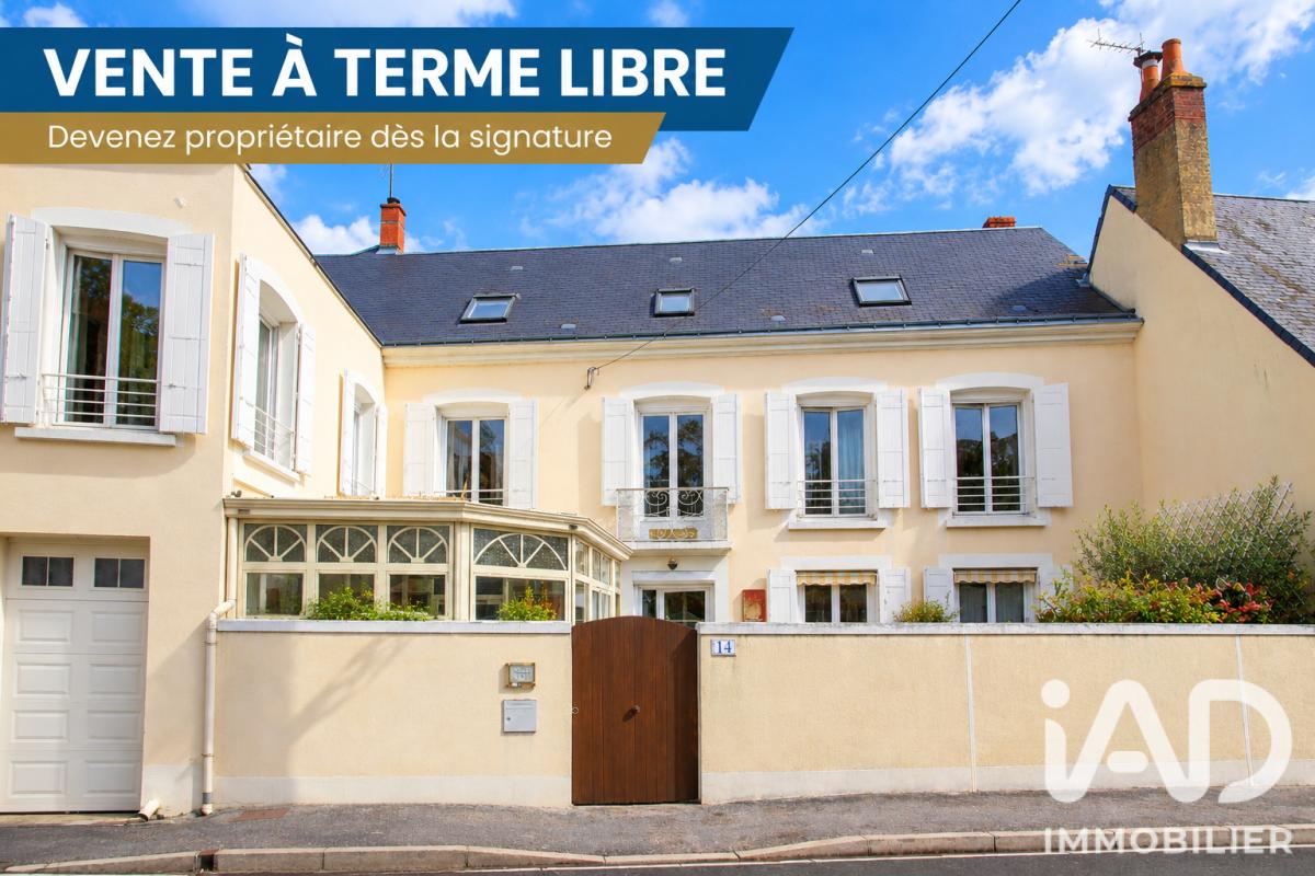Maison de ville 8 Pièce(s) Montval-sur-Loir