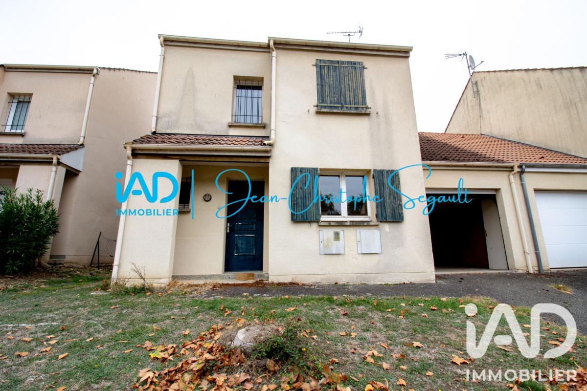 Maison 4 Pièce(s) Amilly