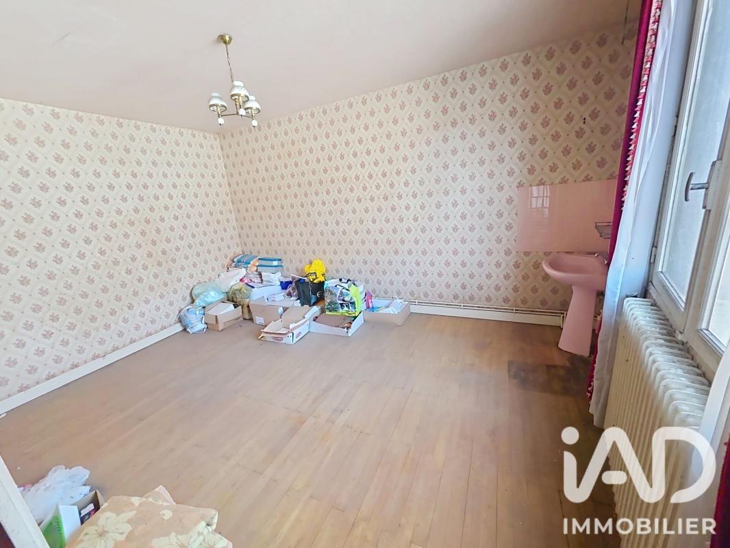 Immeuble  Chazelles - Photo 9