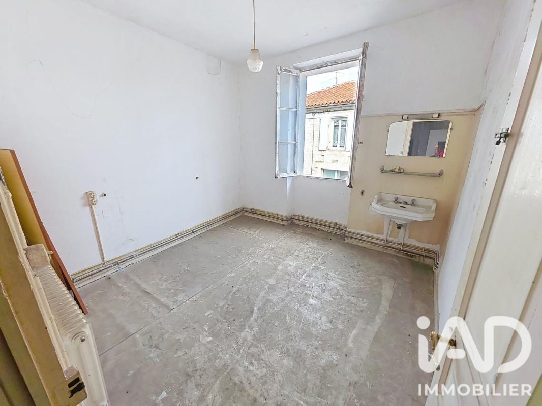 Immeuble  Chazelles - Photo 15