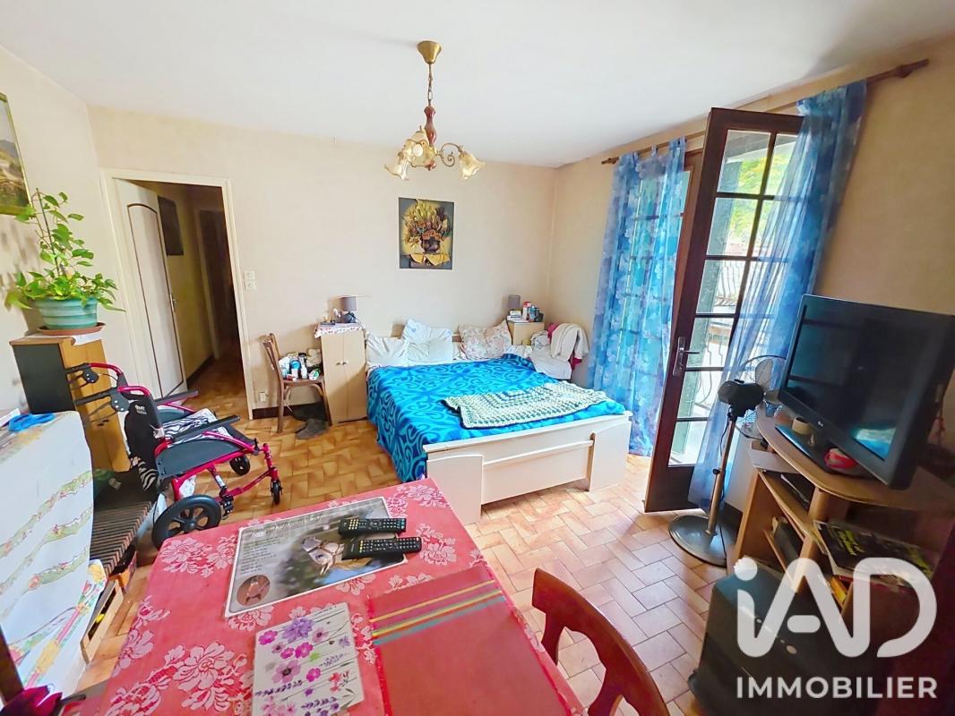Immeuble  Chazelles - Photo 23