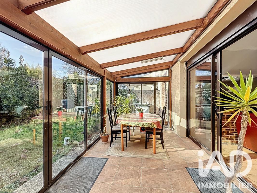 Maison 6 Pièce(s) Menucourt