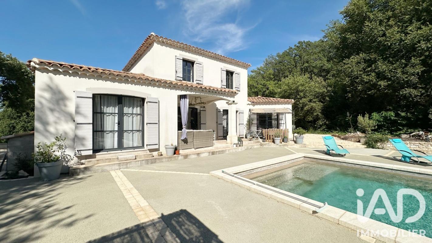 Villa 5 Pièce(s) Robion