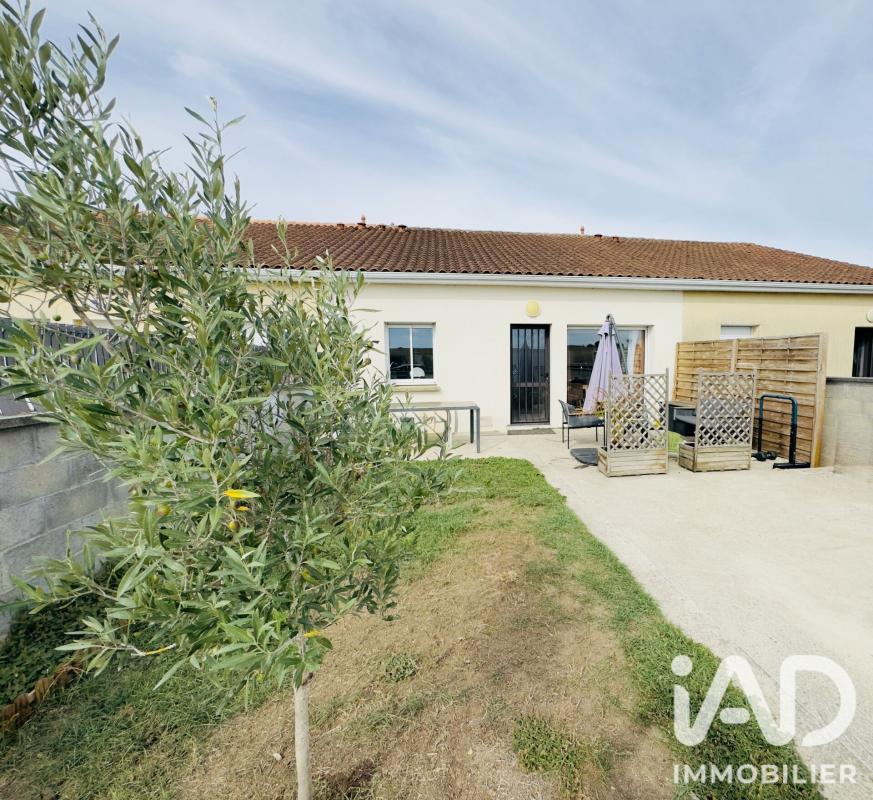 Maison 4 Pièce(s) Roullet-Saint-Estèphe