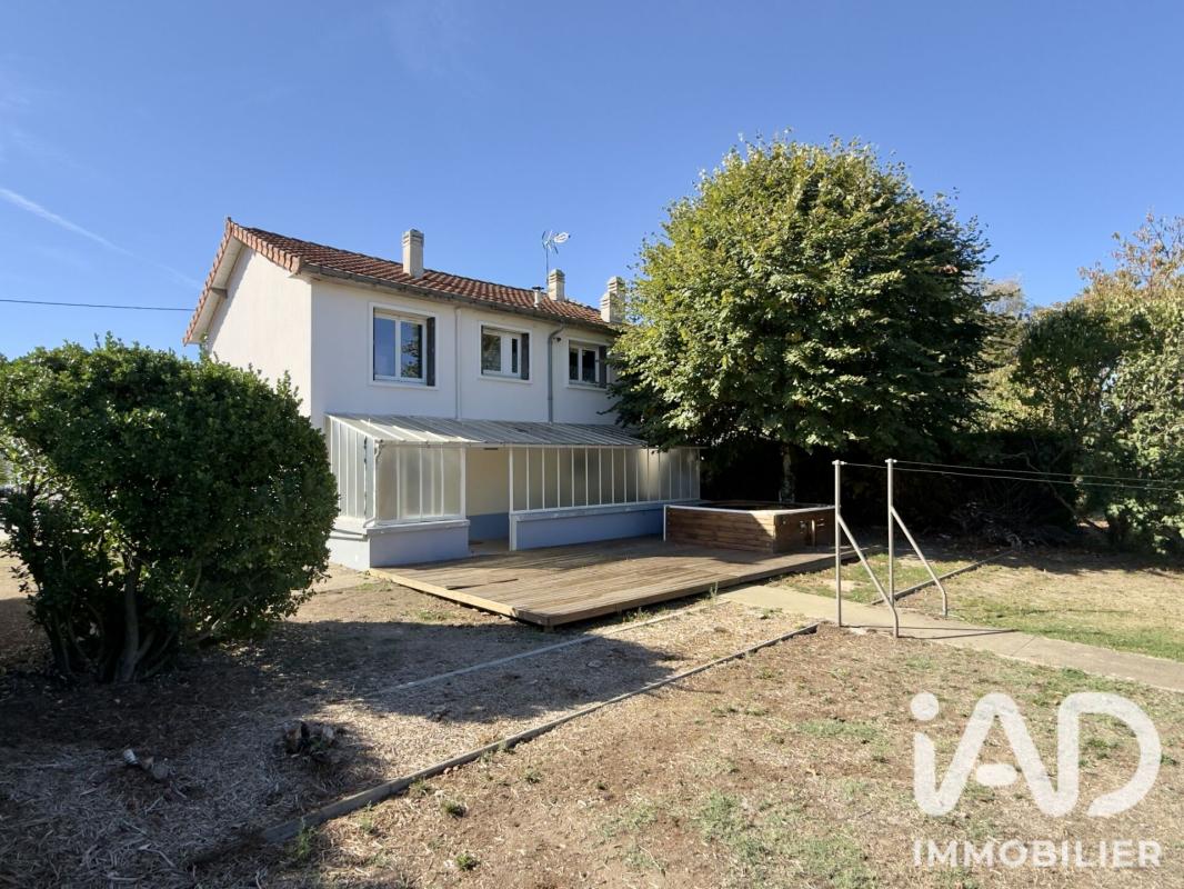 Maison 4 Pièce(s) Magnac-sur-Touvre