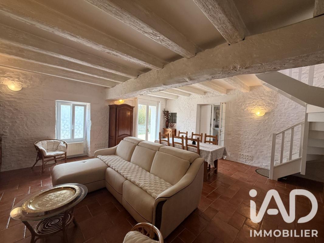 Maison 10 Pièce(s) Loire-les-Marais - Photo 2