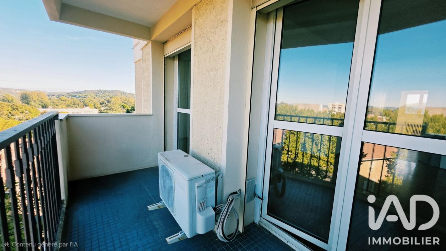 Appartement 5 Pièce(s) Bagnols-sur-Cèze - Photo 2
