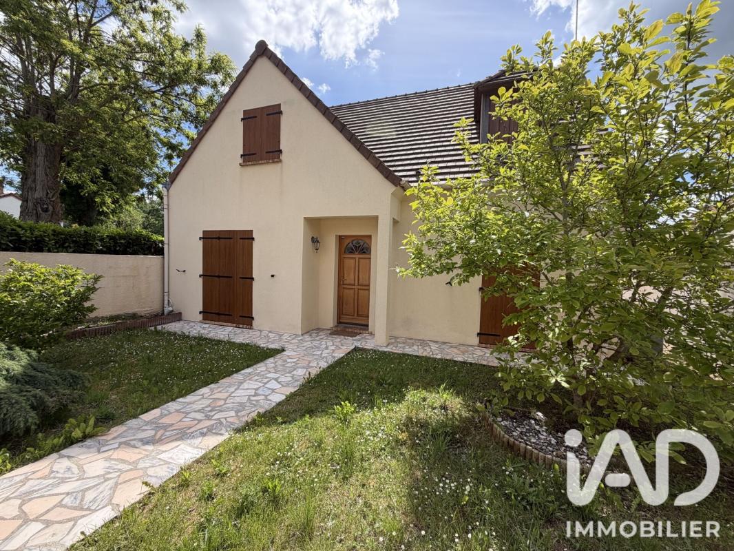 Maison 6 Pièce(s) Montcourt-Fromonville