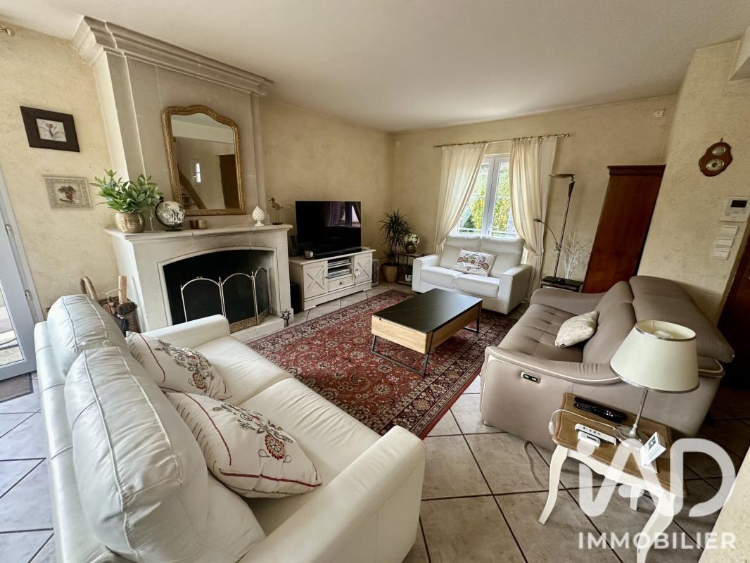 Maison 8 Pièce(s) Fontaine-la-Guyon - Photo 3