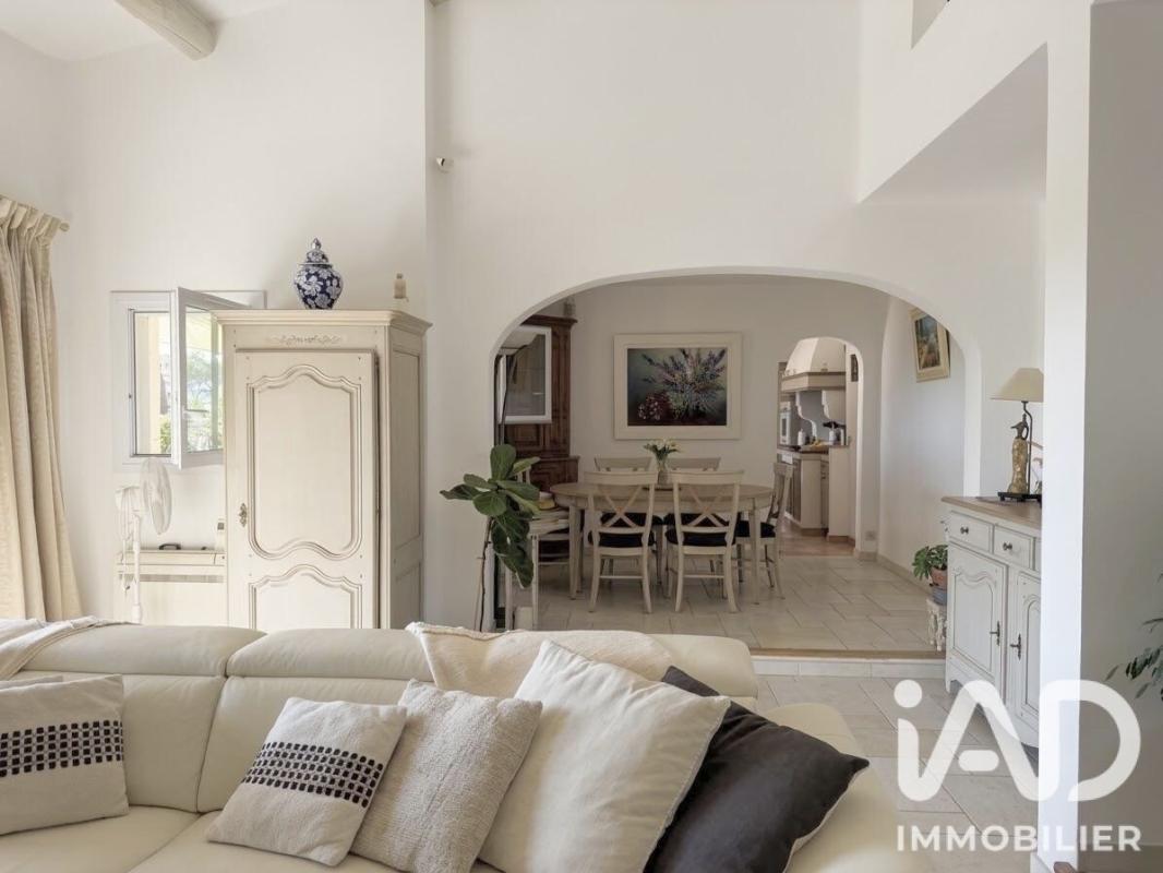 Maison 7 Pièce(s) Roquebrune-sur-Argens - Photo 5
