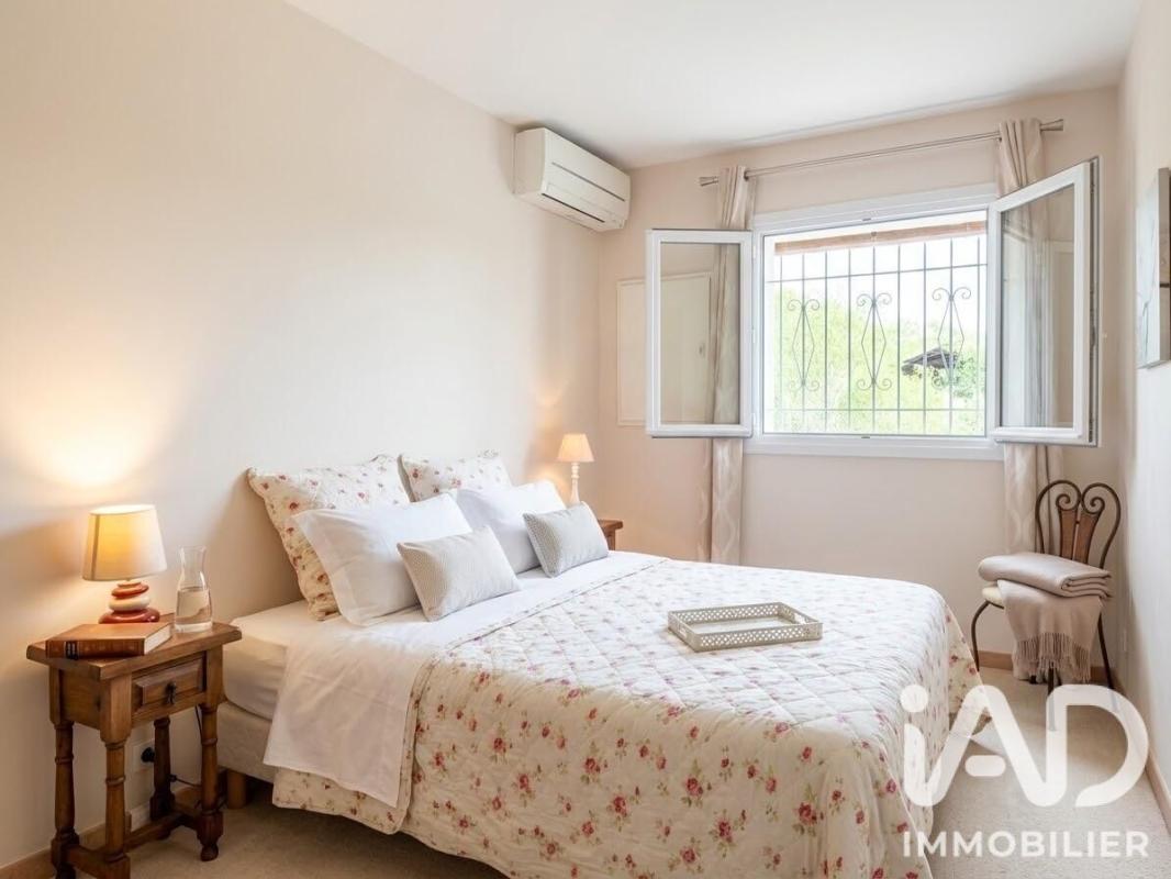 Maison 7 Pièce(s) Roquebrune-sur-Argens - Photo 11