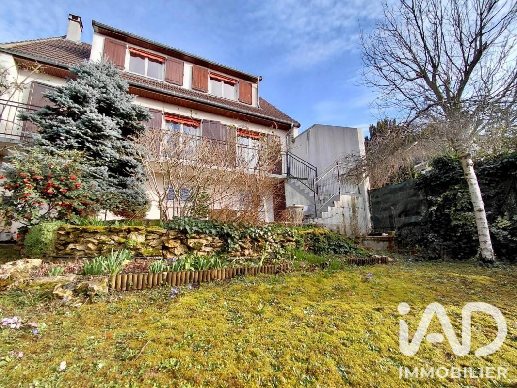 Maison 6 Pièce(s) Fresnes