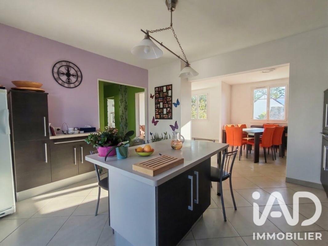 Maison 7 Pièce(s) Monts - Photo 2