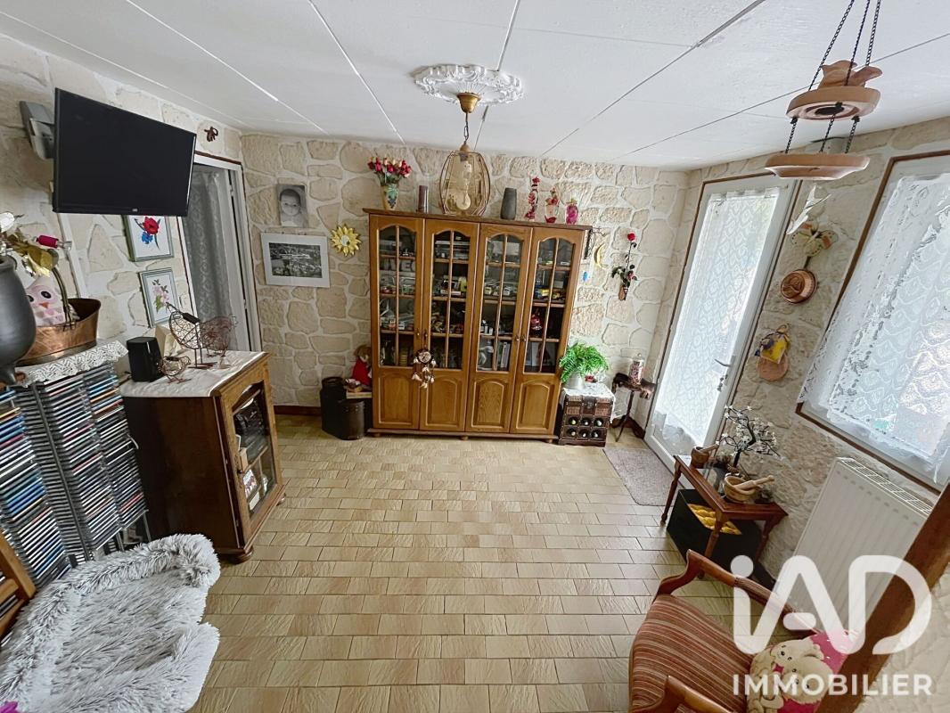 Maison 8 Pièce(s) Saint-Gervais-les-Trois-Clochers - Photo 5