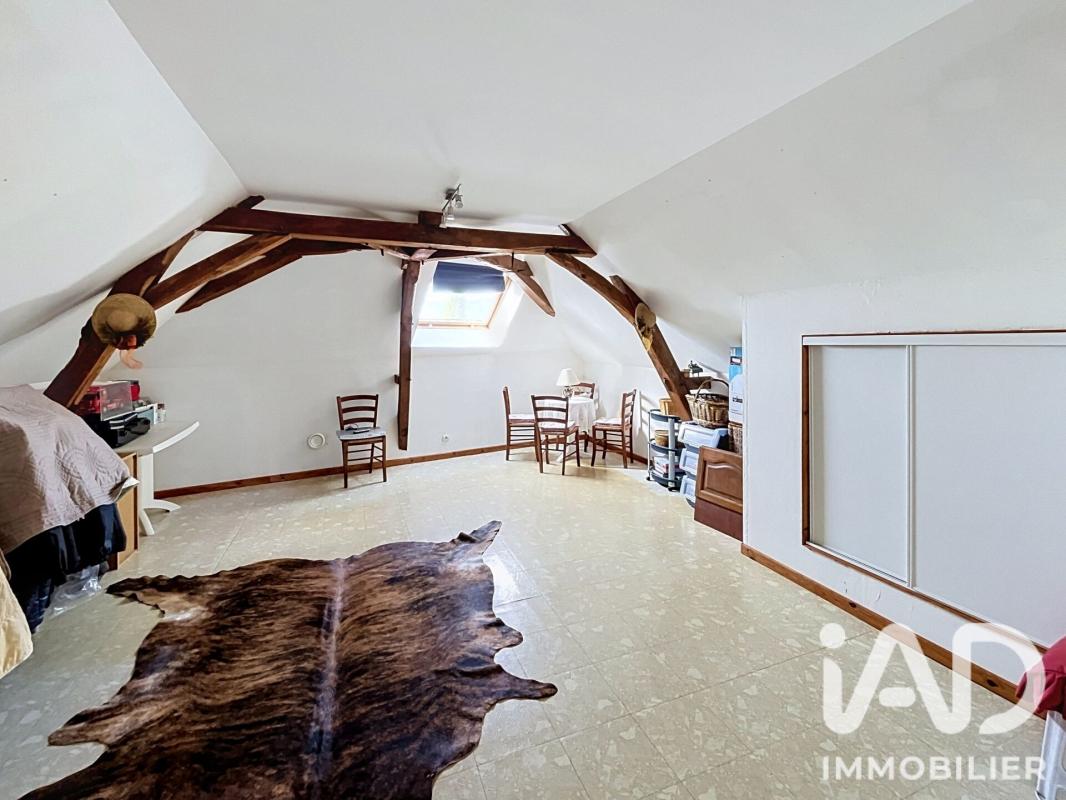 Maison 8 Pièce(s) Saint-Gervais-les-Trois-Clochers - Photo 11