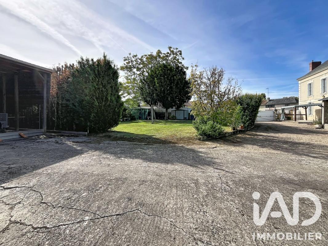 Maison 8 Pièce(s) Saint-Gervais-les-Trois-Clochers - Photo 14