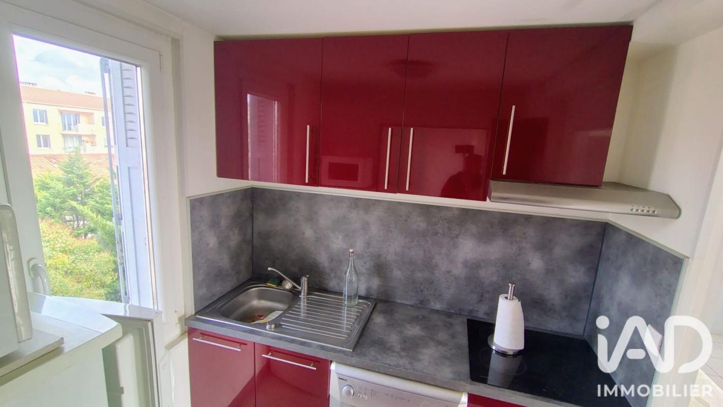 Appartement 4 Pièce(s) Carpentras - Photo 4