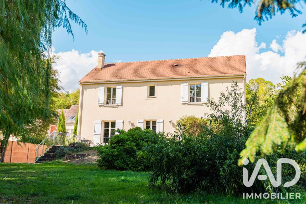 Maison 8 Pièce(s) Auvers-sur-Oise