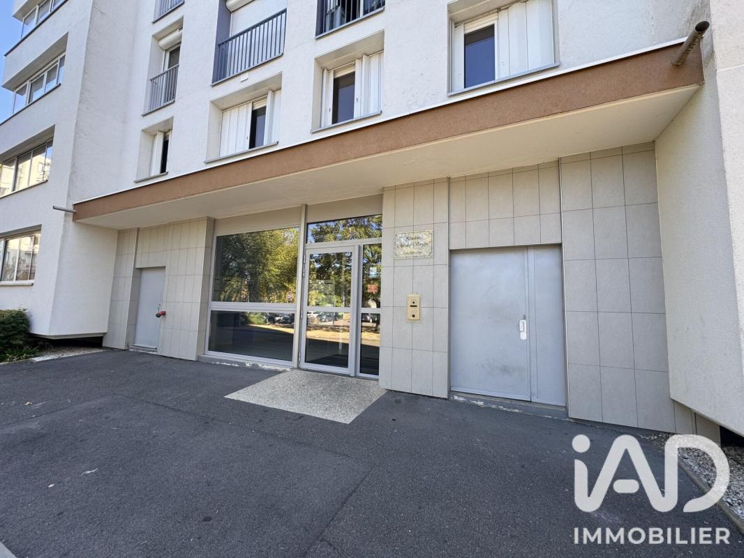 Appartement 3 Pièce(s) Fleury-les-Aubrais - Photo 2