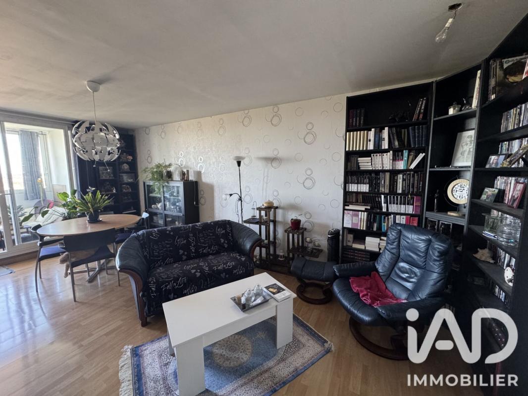 Appartement 3 Pièce(s) Fleury-les-Aubrais - Photo 4
