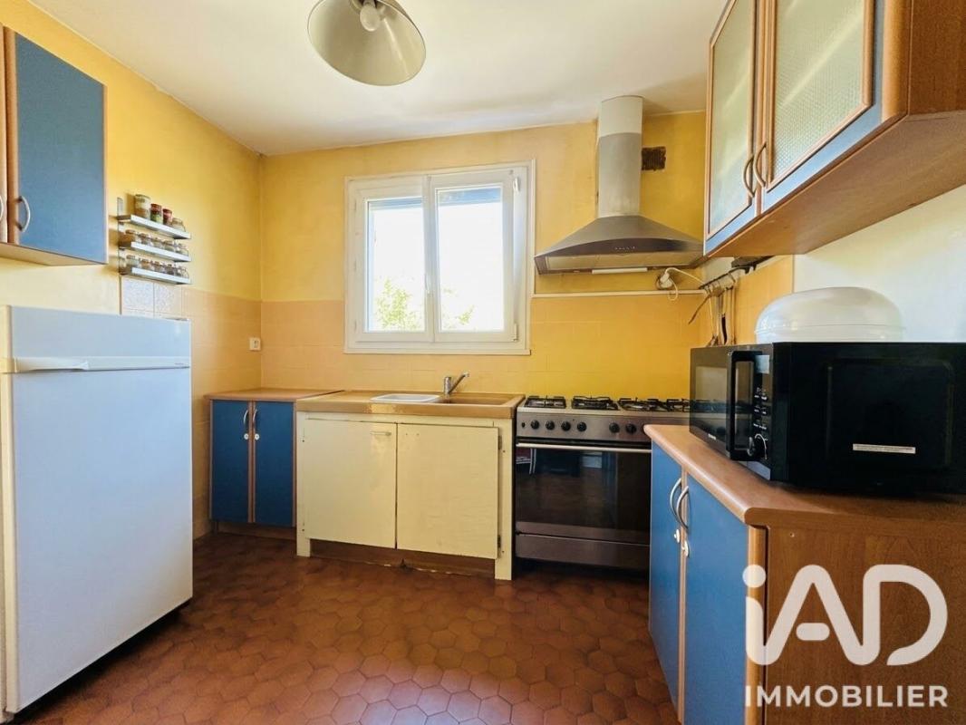 Maison 4 Pièce(s) Puiseaux - Photo 4