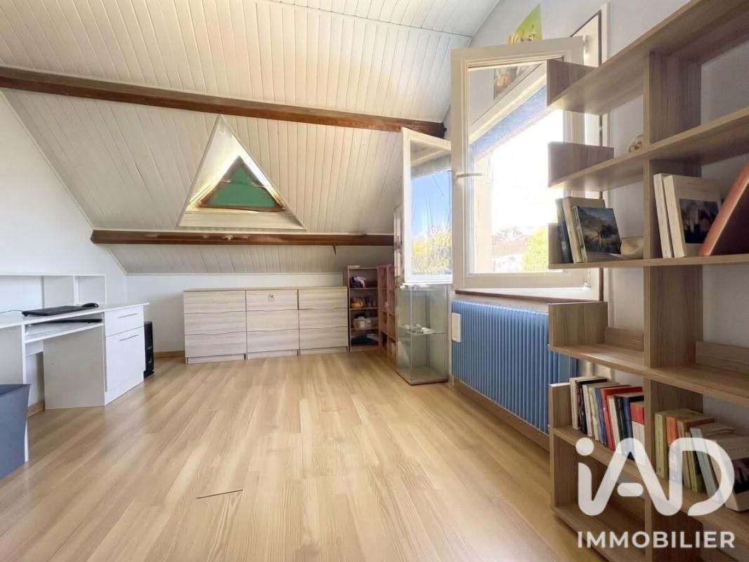Maison 4 Pièce(s) Puiseaux - Photo 10