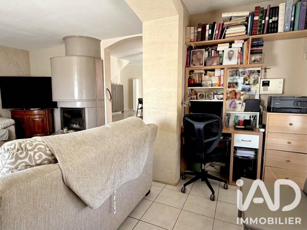 Maison 7 Pièce(s) Saint-Martin-de-Valgalgues - Photo 11