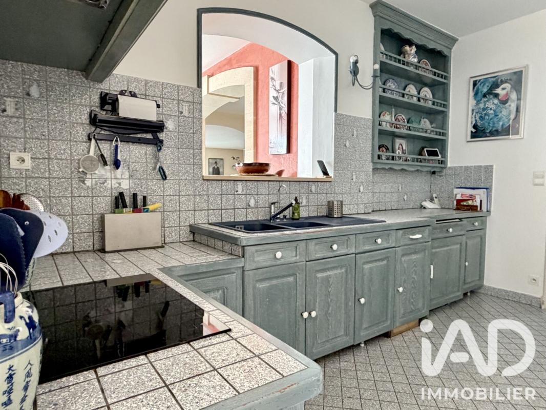 Maison 7 Pièce(s) Saint-Martin-de-Valgalgues - Photo 16