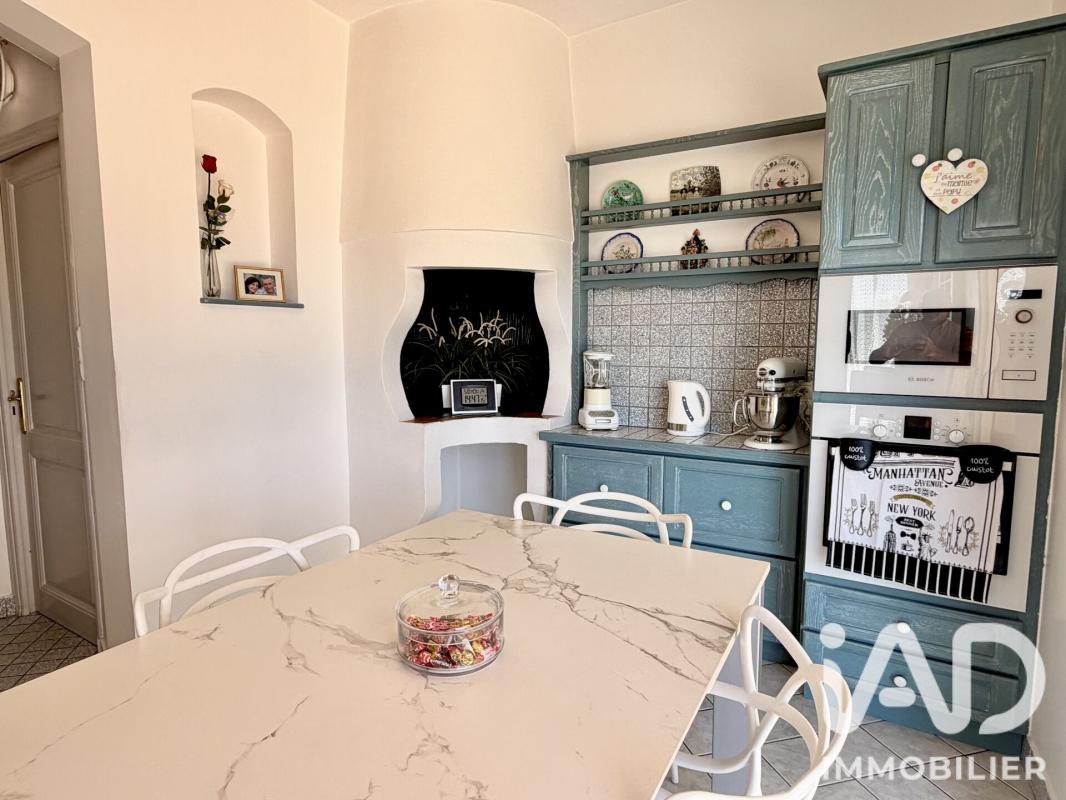 Maison 7 Pièce(s) Saint-Martin-de-Valgalgues - Photo 17