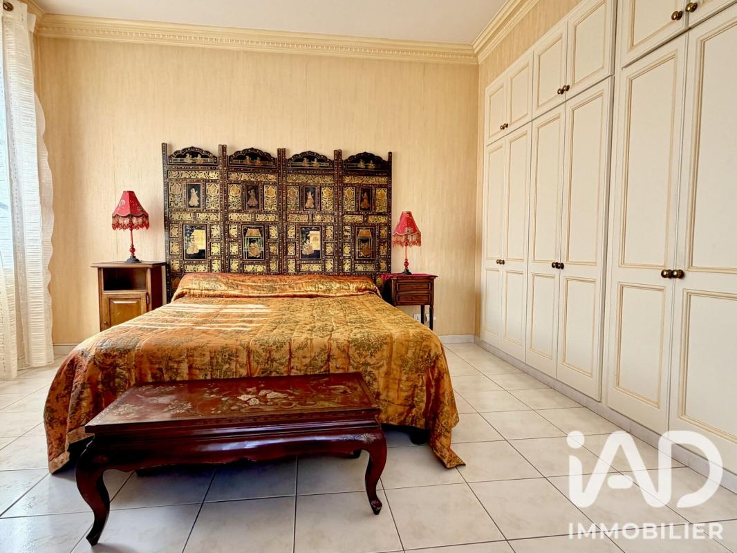 Maison 7 Pièce(s) Saint-Martin-de-Valgalgues - Photo 23
