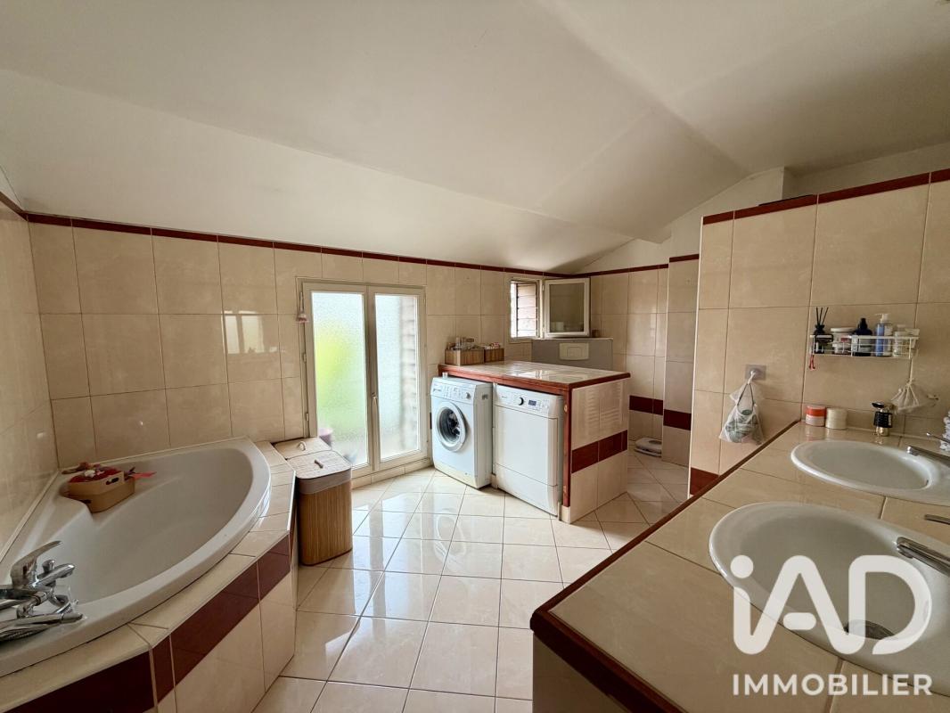 Maison 8 Pièce(s) Parthenay - Photo 14
