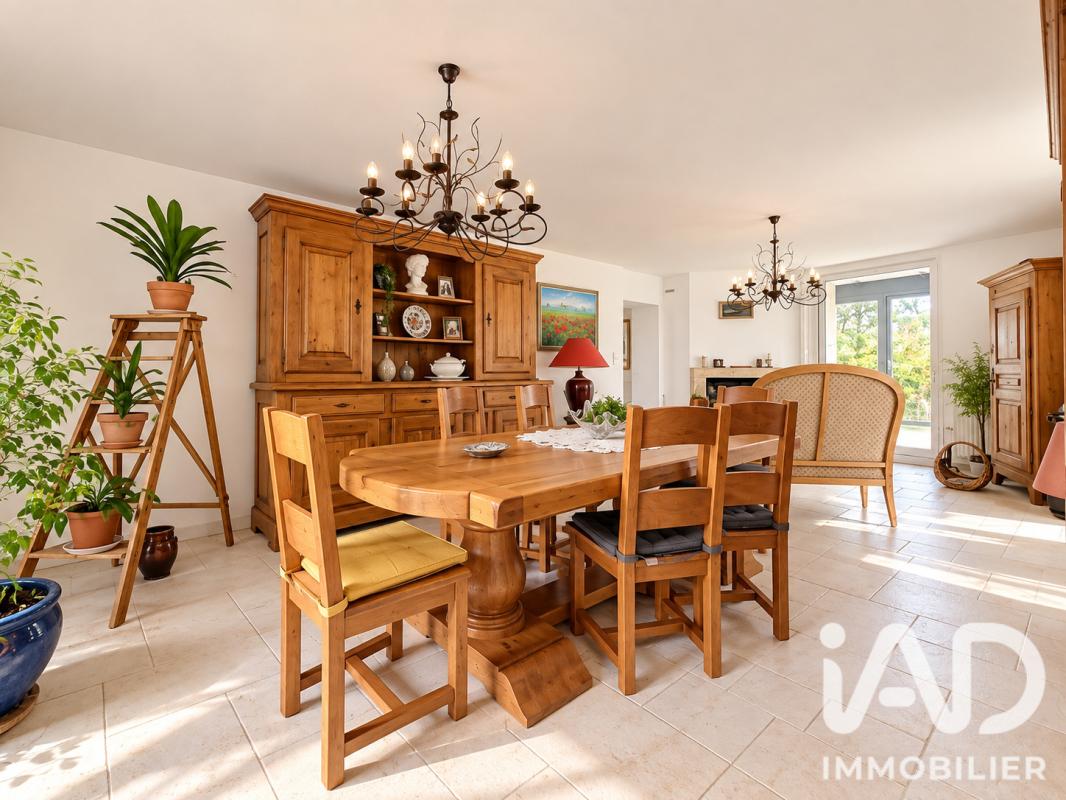Maison 8 Pièce(s) Saint-Jean-de-Maruéjols-et-Avéjan - Photo 11