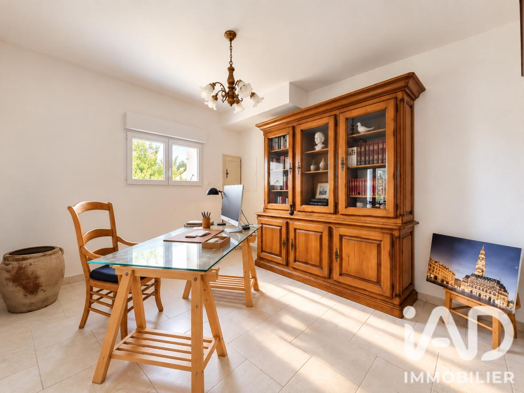 Maison 8 Pièce(s) Saint-Jean-de-Maruéjols-et-Avéjan - Photo 12