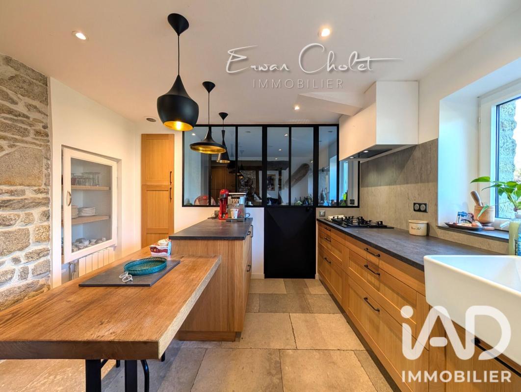 Maison 7 Pièce(s) Saint-Étienne-de-Montluc - Photo 11